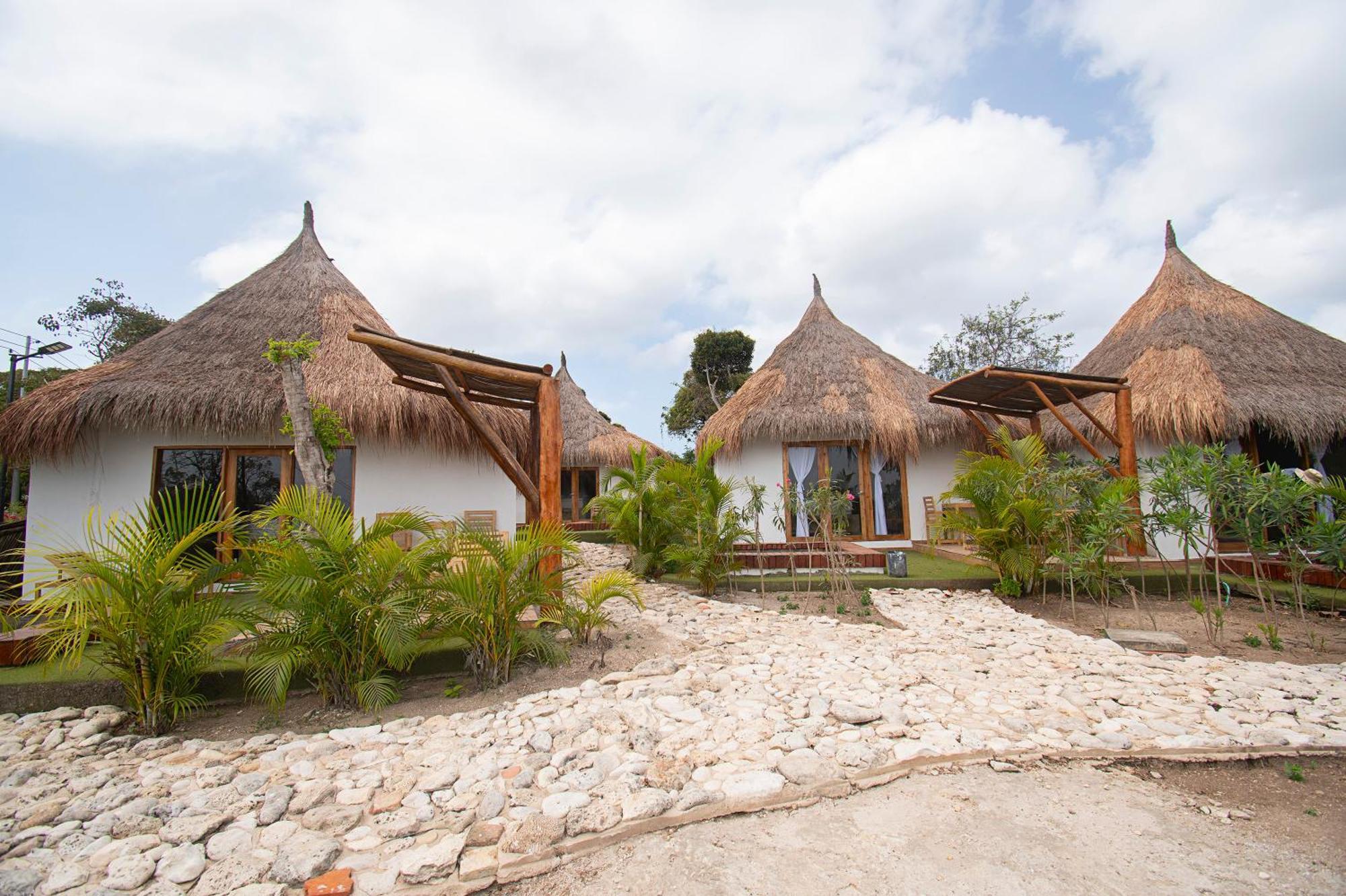 Amalife Beach Club & Hotel Tierra Bomba Exterior foto