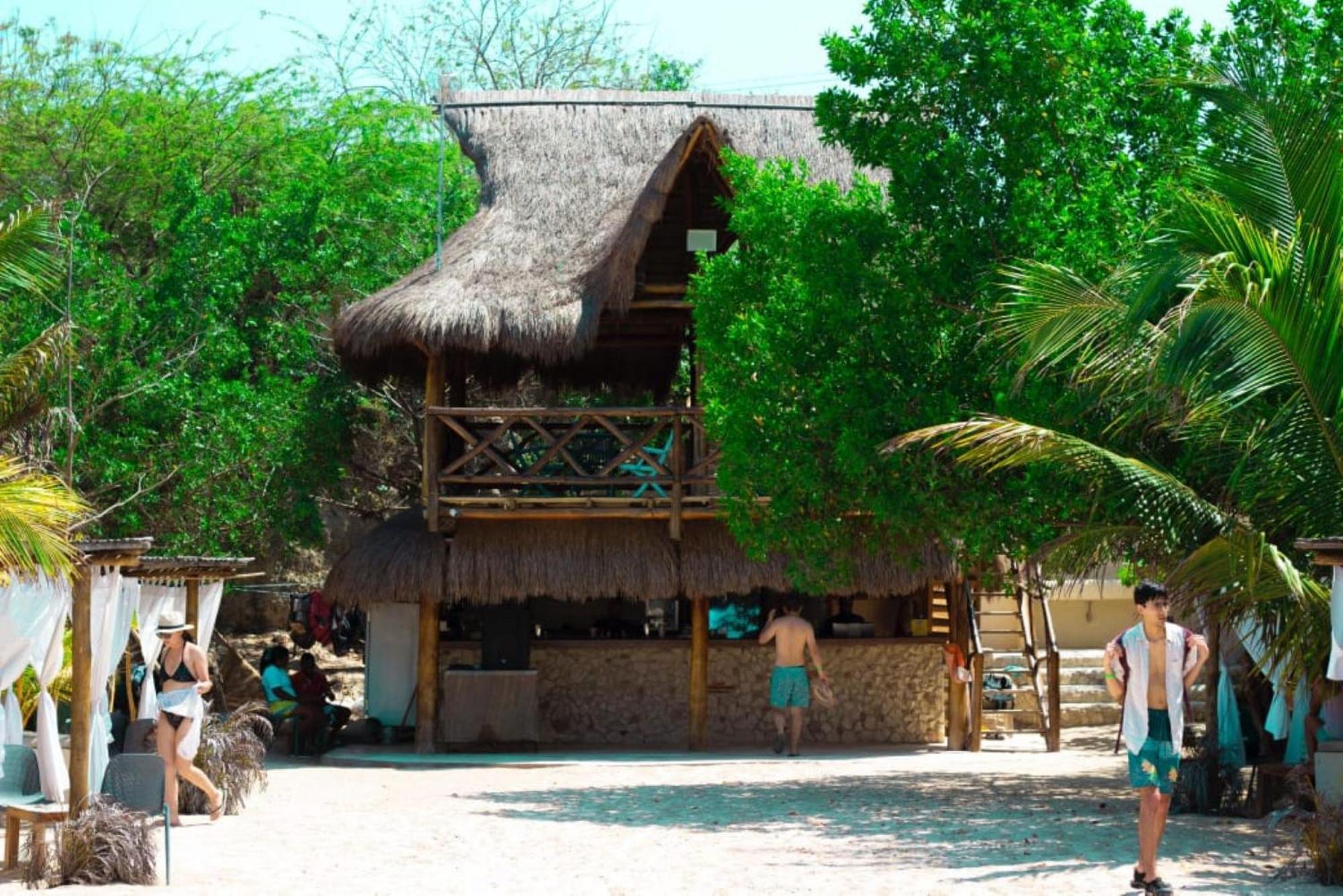 Amalife Beach Club & Hotel Tierra Bomba Exterior foto